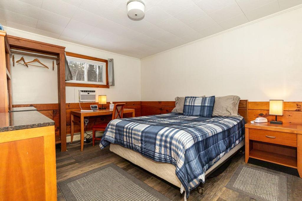 West Bethel Motel Екстериор снимка